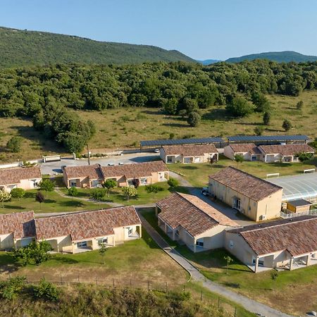 Park & Suites Village Gorges De L'Herault-Cevennes Brissac Bagian luar foto